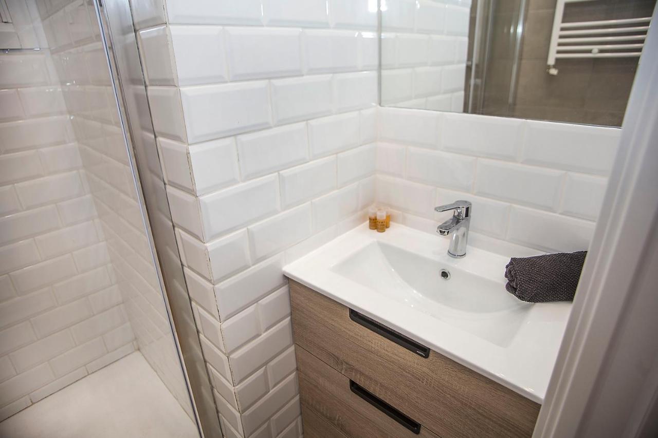Mai & Maud Ronda Apartment Barcelona Eksteriør billede